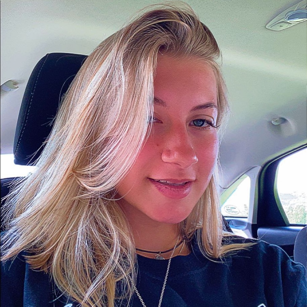 Meet your Posher, Hannah